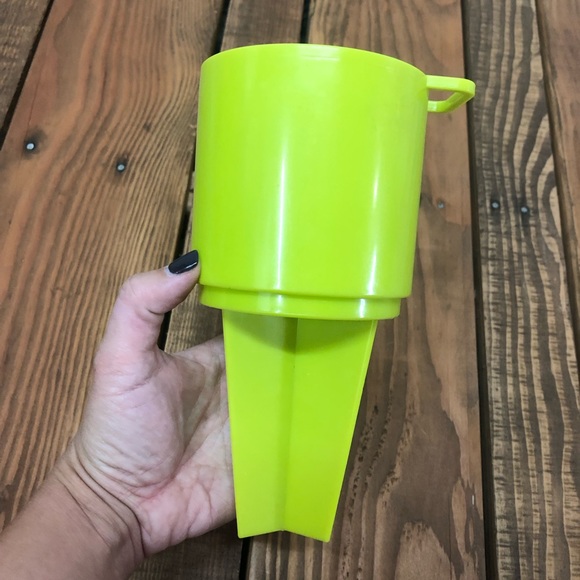 Beach Valet green phone drink holder accessory - Picture 9 of 9